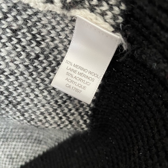 Banana Republic Western Made with Italian Yarn Merino Wool Cardigan Size Medium - Picture 7 of 12